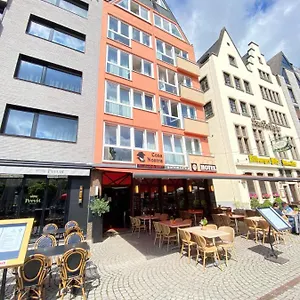 Otel Drei Kronen, Köln